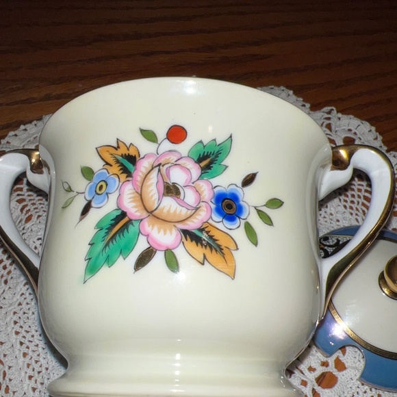 Vintage Noritake Blue Lustre Hand painted Sugar Bowl with Lid - Picture 14 of 14